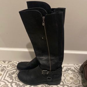Guess Tall Black zip Boots EUC